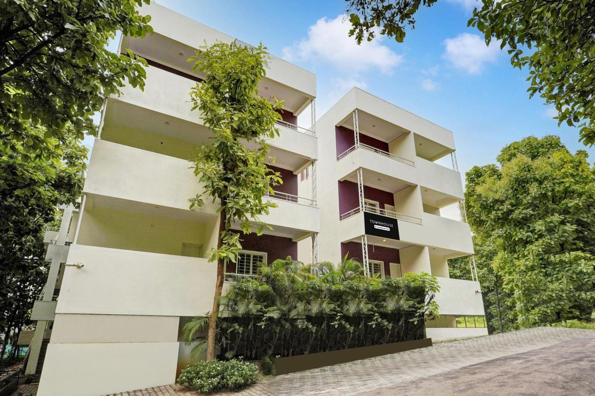 Belagula Super Townhouse Hebbal Mysore מראה חיצוני תמונה